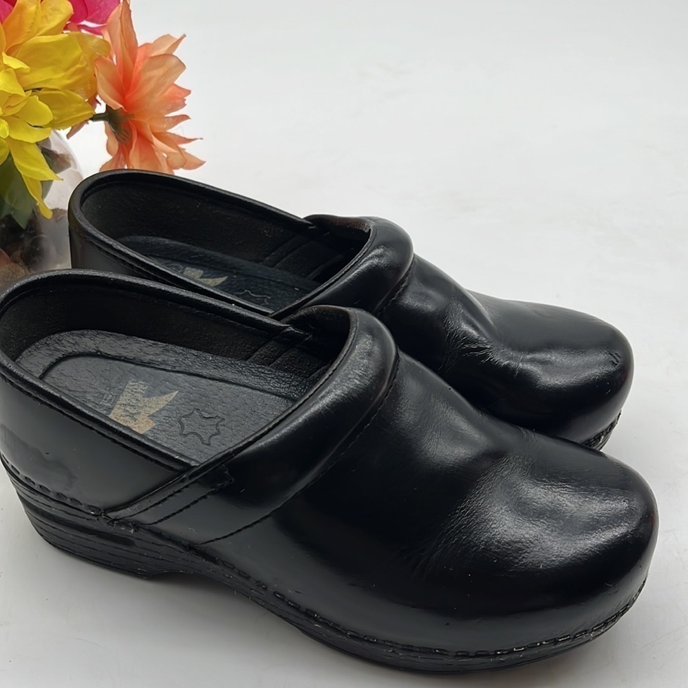 Dansko Black Leather Clog Sz 36. DAN1229D - Picture 2 of 8